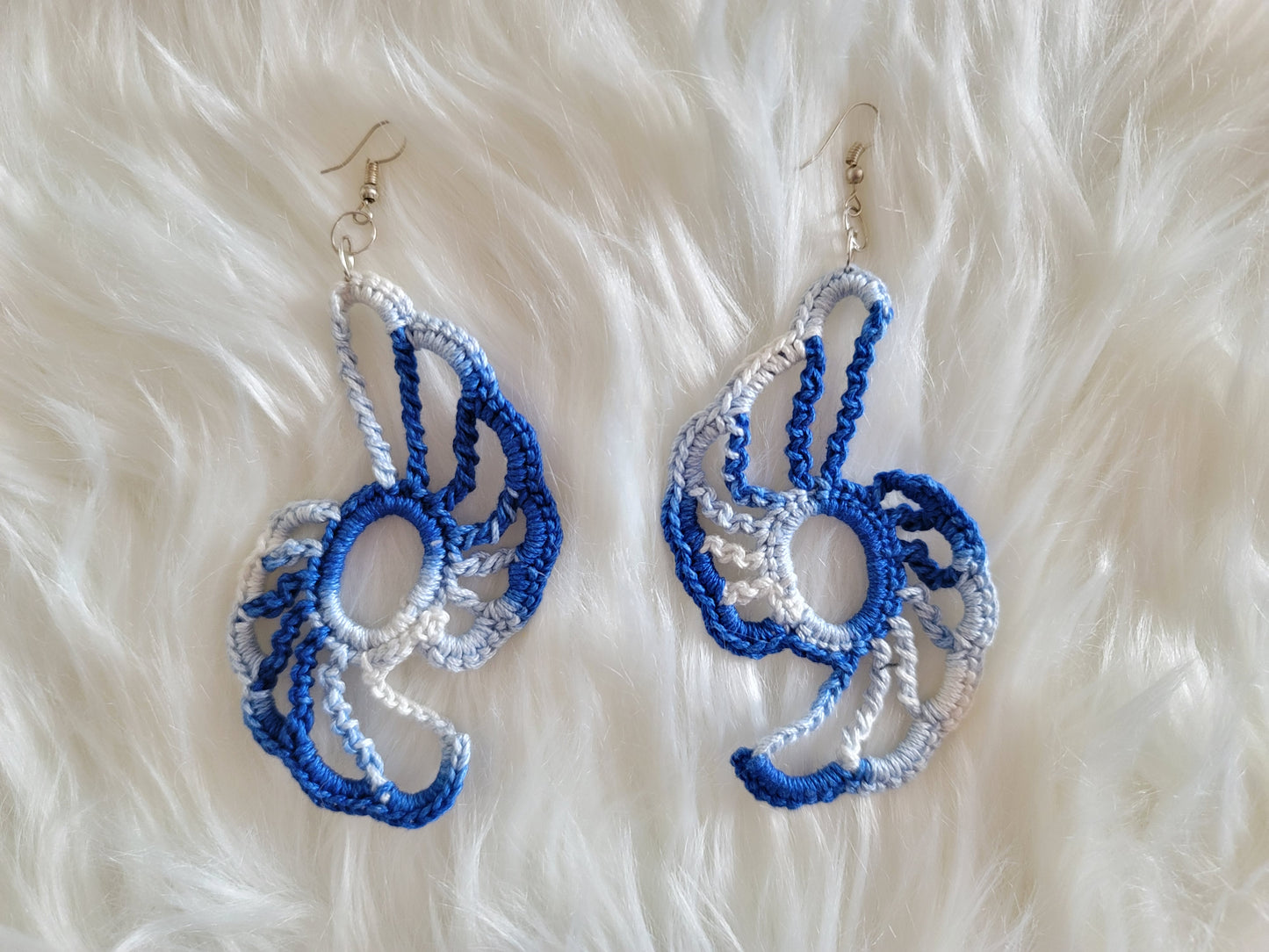 Ombre Intertwined Wings Crochet Earrings